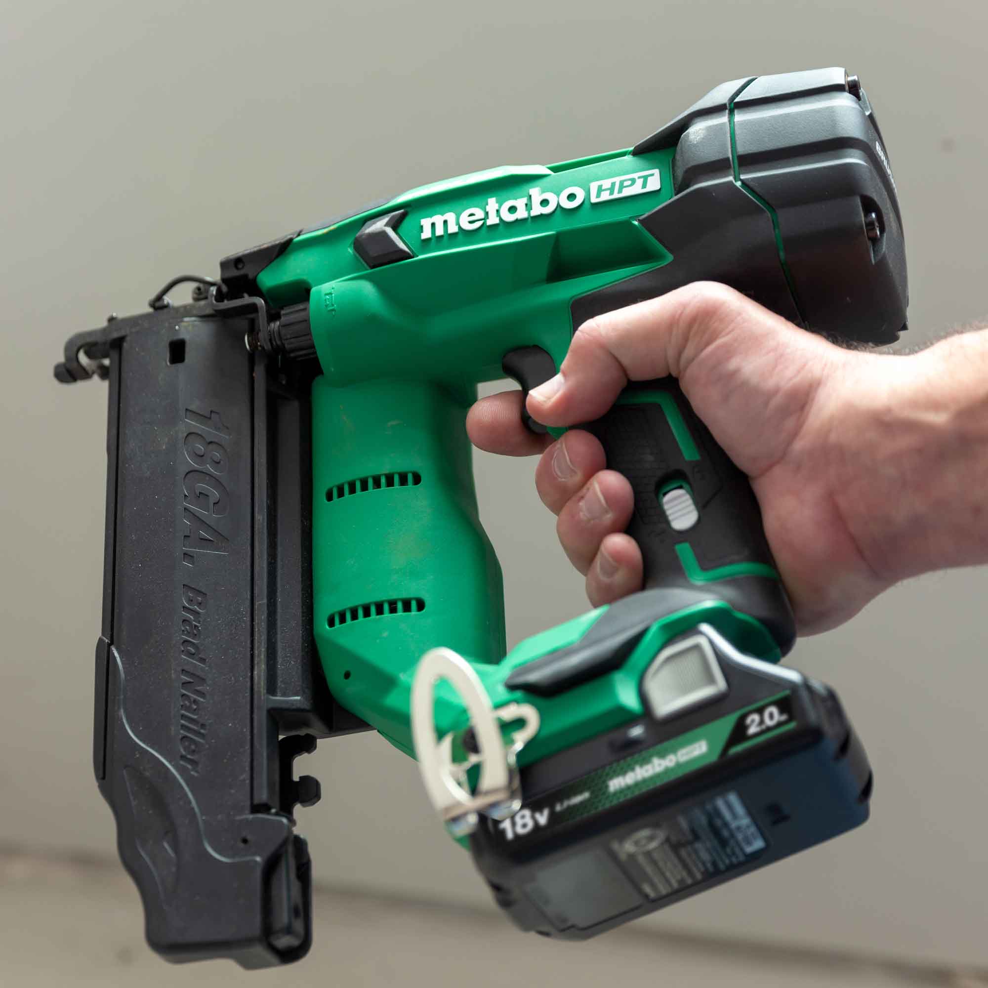 Metabo HPT 18V MultiVolt Cordless Nailer Kit
