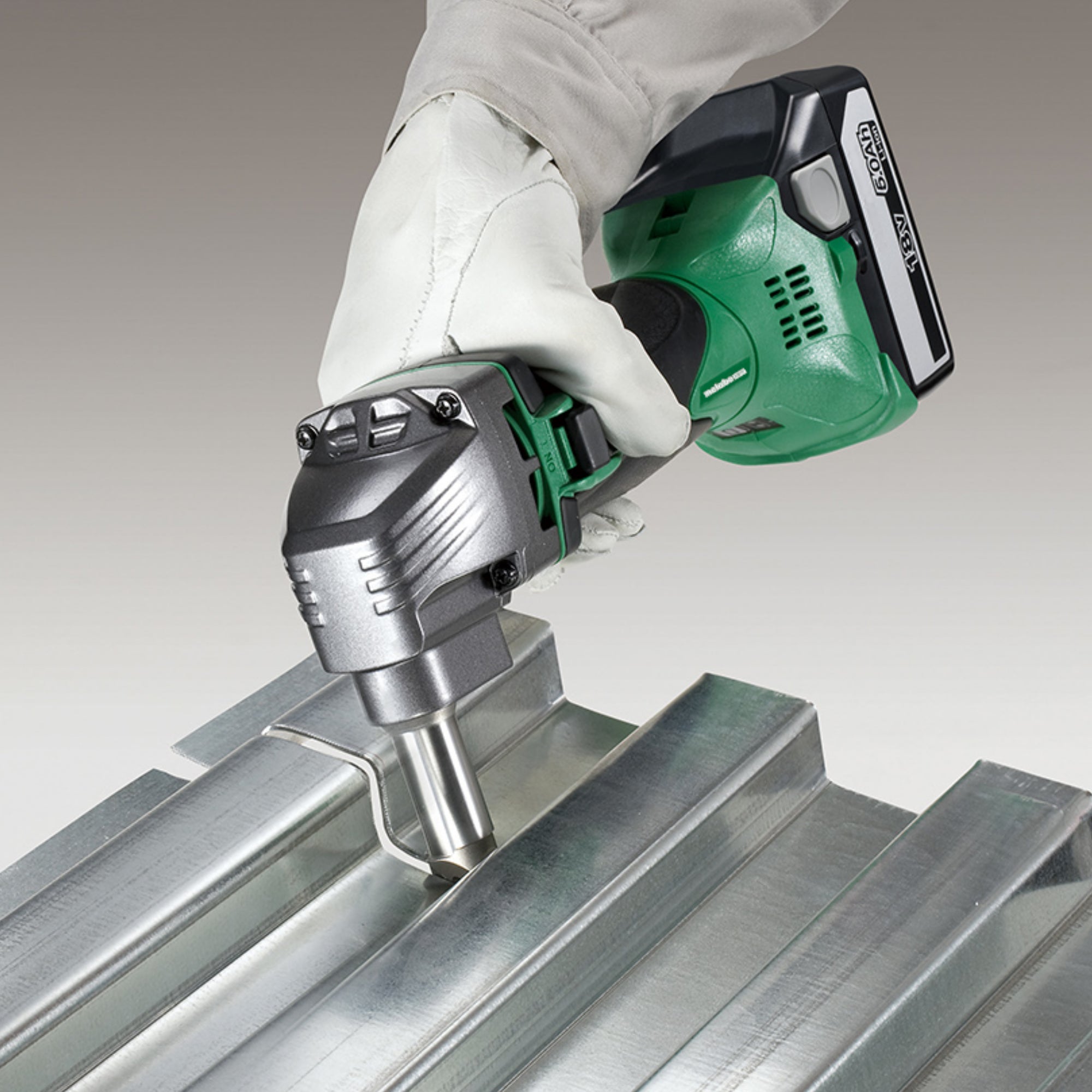 Metabo HPT 18V Multi Volt Cordless Nibbler for Ribbed Metal Panels - Outil seul