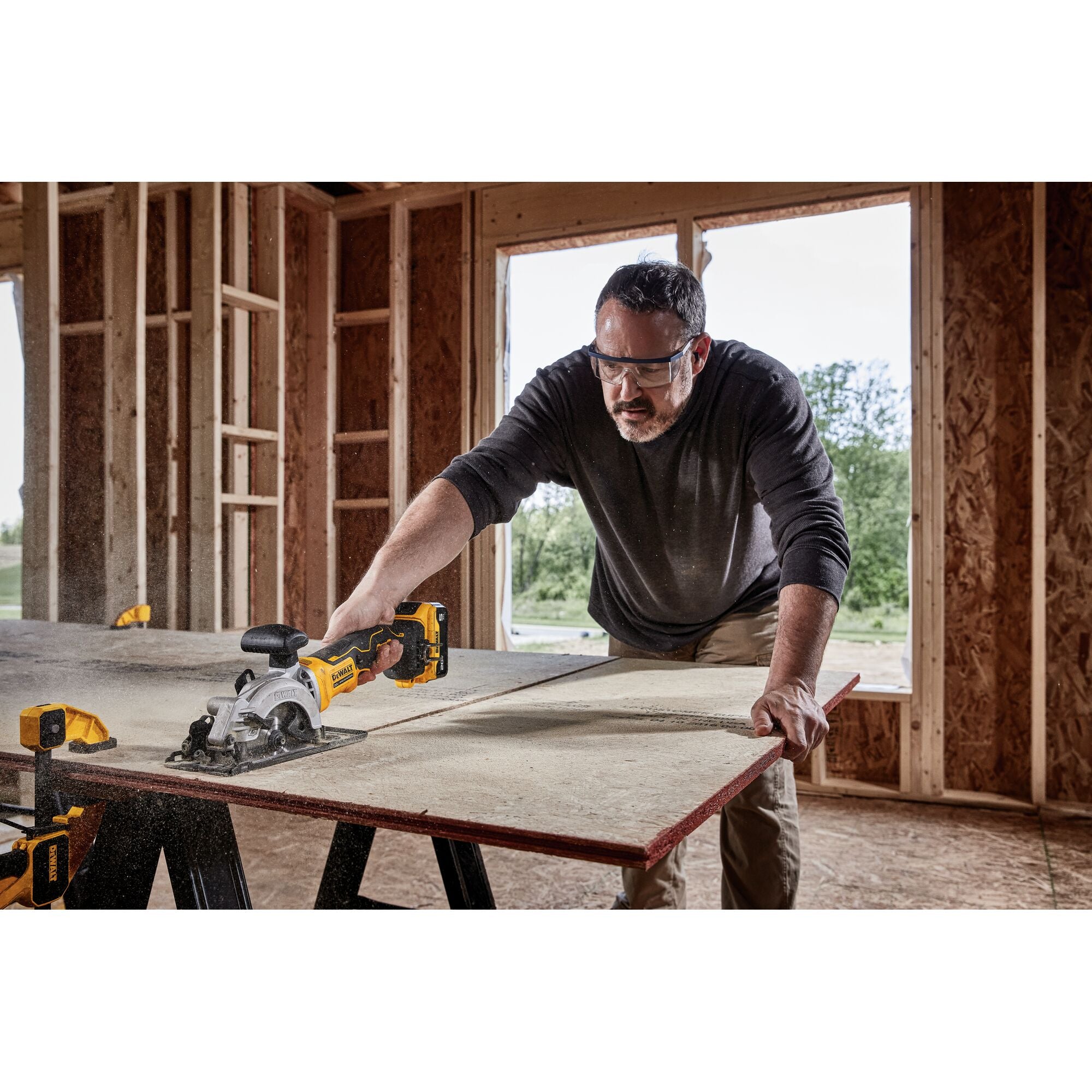 Dewalt 20V Scie circulaire sans fil avec kit de freinage