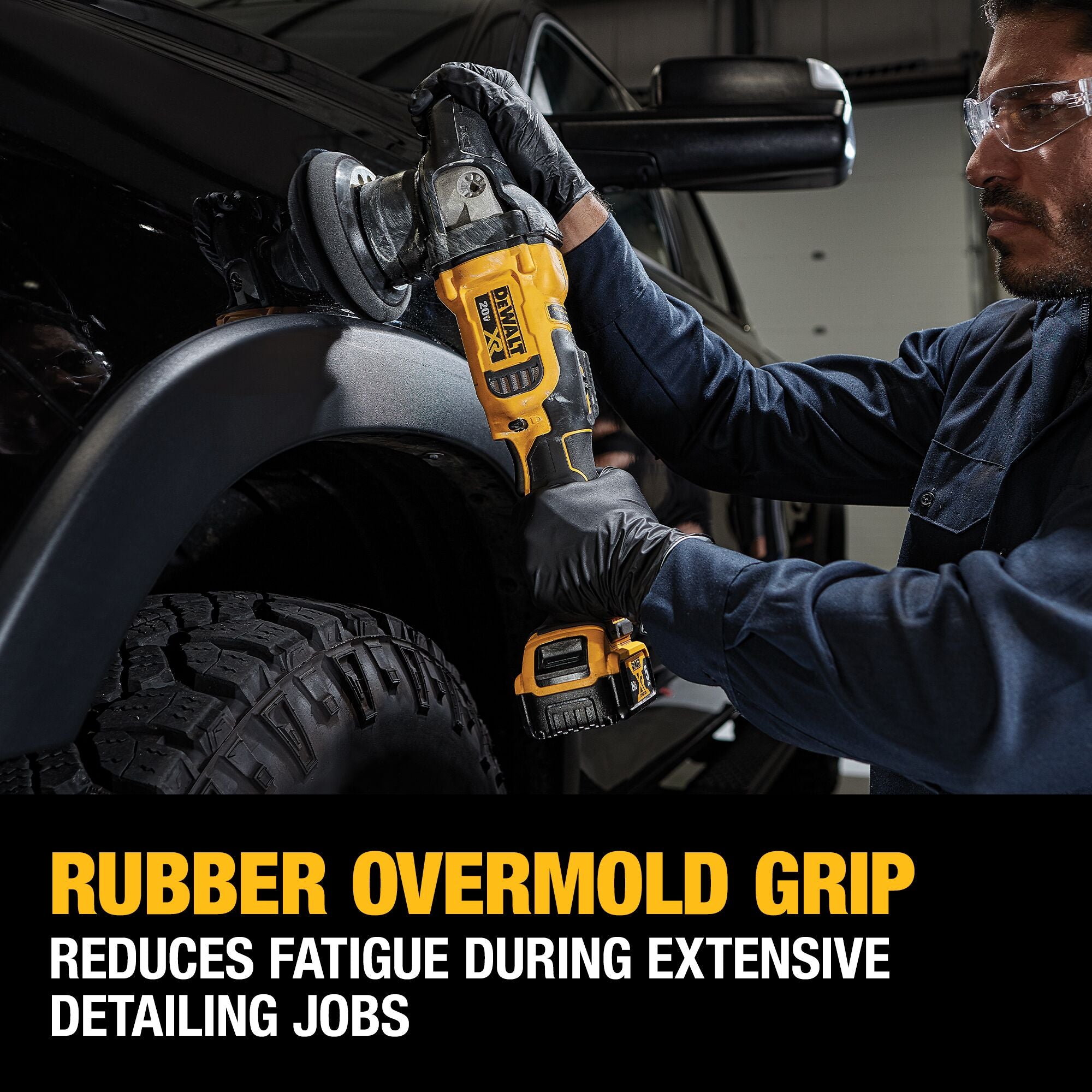 Dewalt 20V MAX XR 5" Kit de polisseuse à orbite aléatoire à vitesse variable avec 2 batteries et un sac