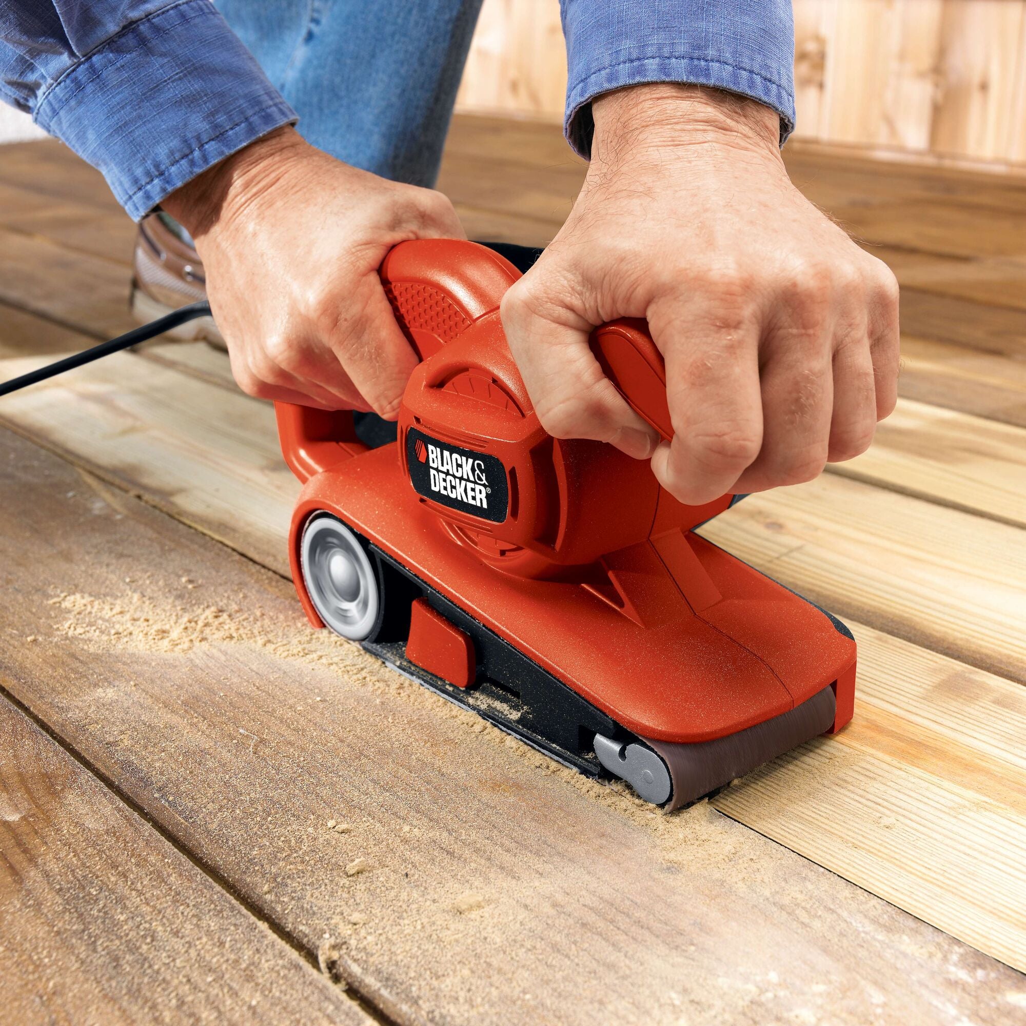 Ponceuse à bande Black&Decker - 3" x 18"