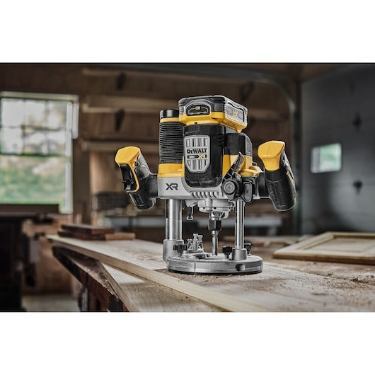 Dewalt 20V Max XR 2 1/4 Plunge Router