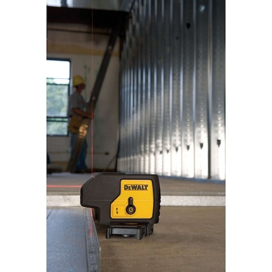 Dewalt Pointeur laser à 3 faisceaux, autonivelant