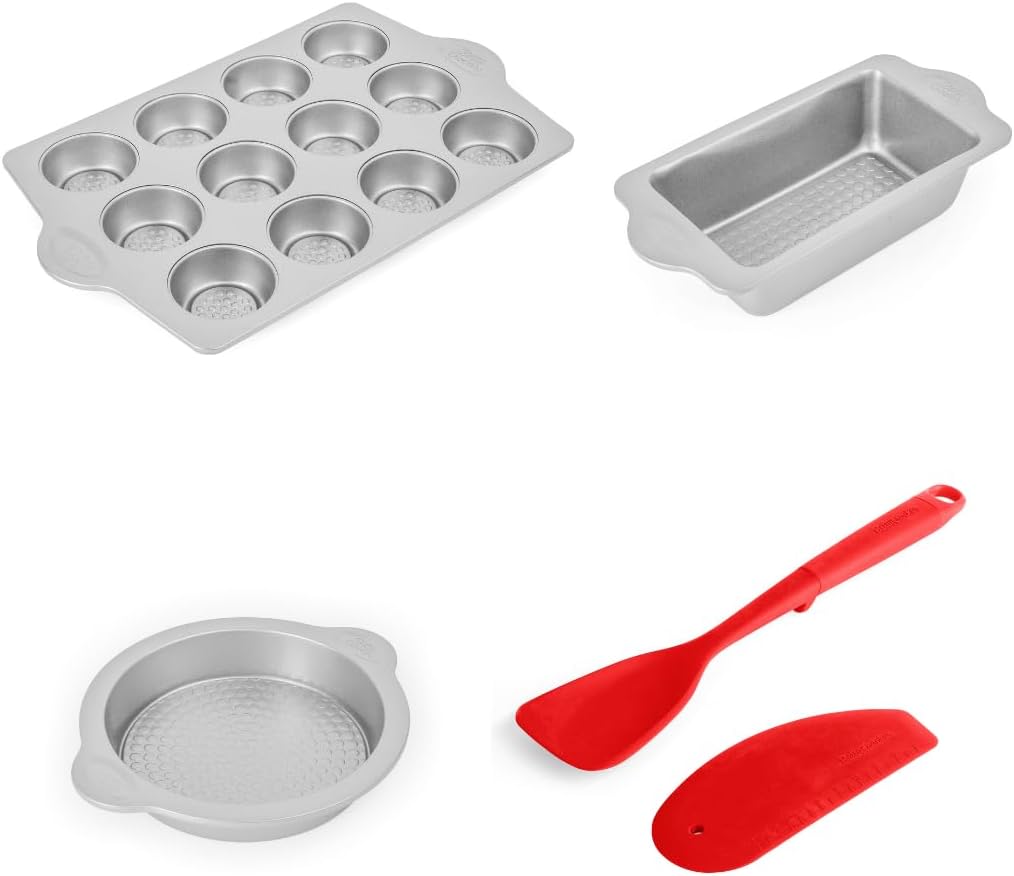 Kit de démarrage pâtissier Betty Crocker avec moule à muffins, moule rond, moule à pain et spatule-raclette en silicone - Ensemble