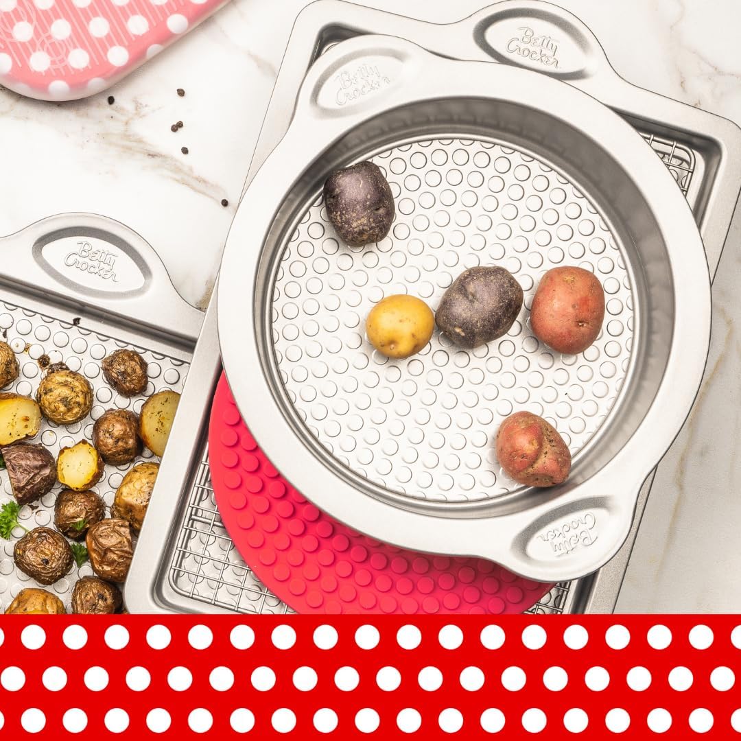 Betty Crocker Bakery Starter with Muffin Pan Round Pan Loaf Pan & Silicone Spatula Scraper - Bundle
