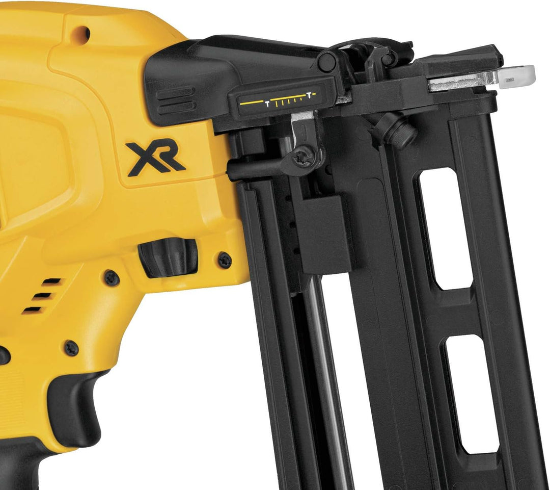 Dewalt 20V Max XR, 16 Gauge Straight Finish Nailer - Tool only