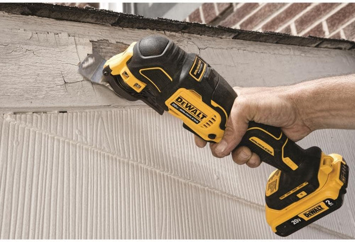 Dewalt Atomic 20V Max Brushless Cordless Oscillating Multi-Tool Kit