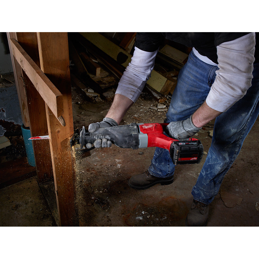 Milwaukee 18V Lithium Ion Cordless Sawzall  with Quik Lok Blade Clamp and All Metal Gearbox