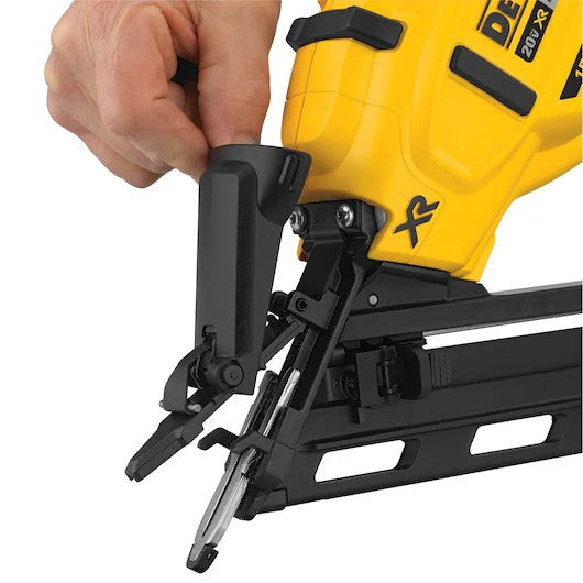 Dewalt 20V Max XR 15 Gauge Angled Finish Nailer (2.0AH) w/ 1 Battery And Bag