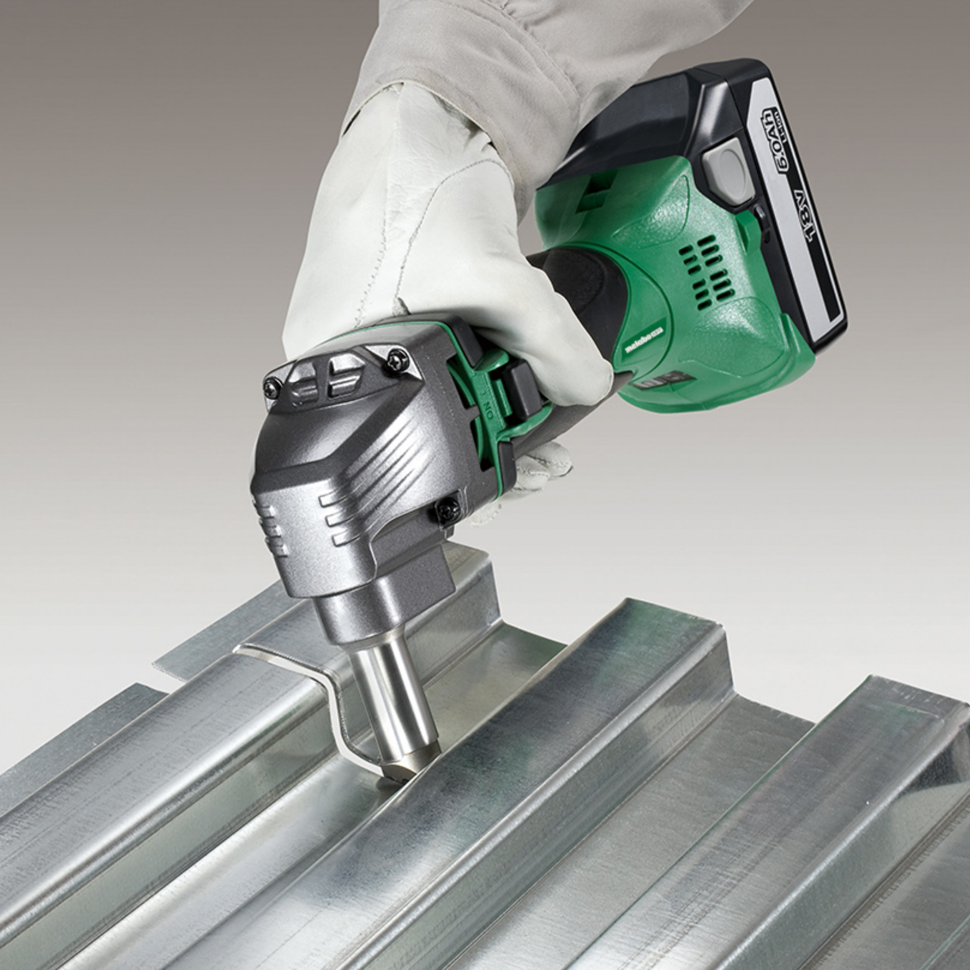 Metabo HPT 18V Multi Volt Cordless Nibbler for Ribbed Metal Panels - Outil seul