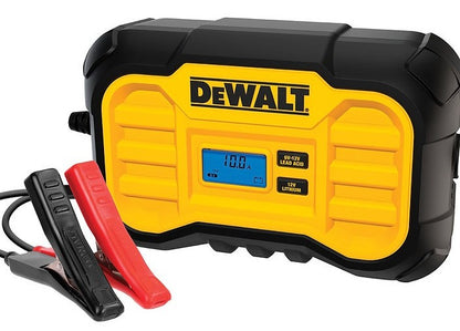 Dewalt Professional 10 Amp Battery Charger with Battery Maintainer (Chargeur de batterie professionnel de 10 ampères avec dispositif de maintien de la batterie)