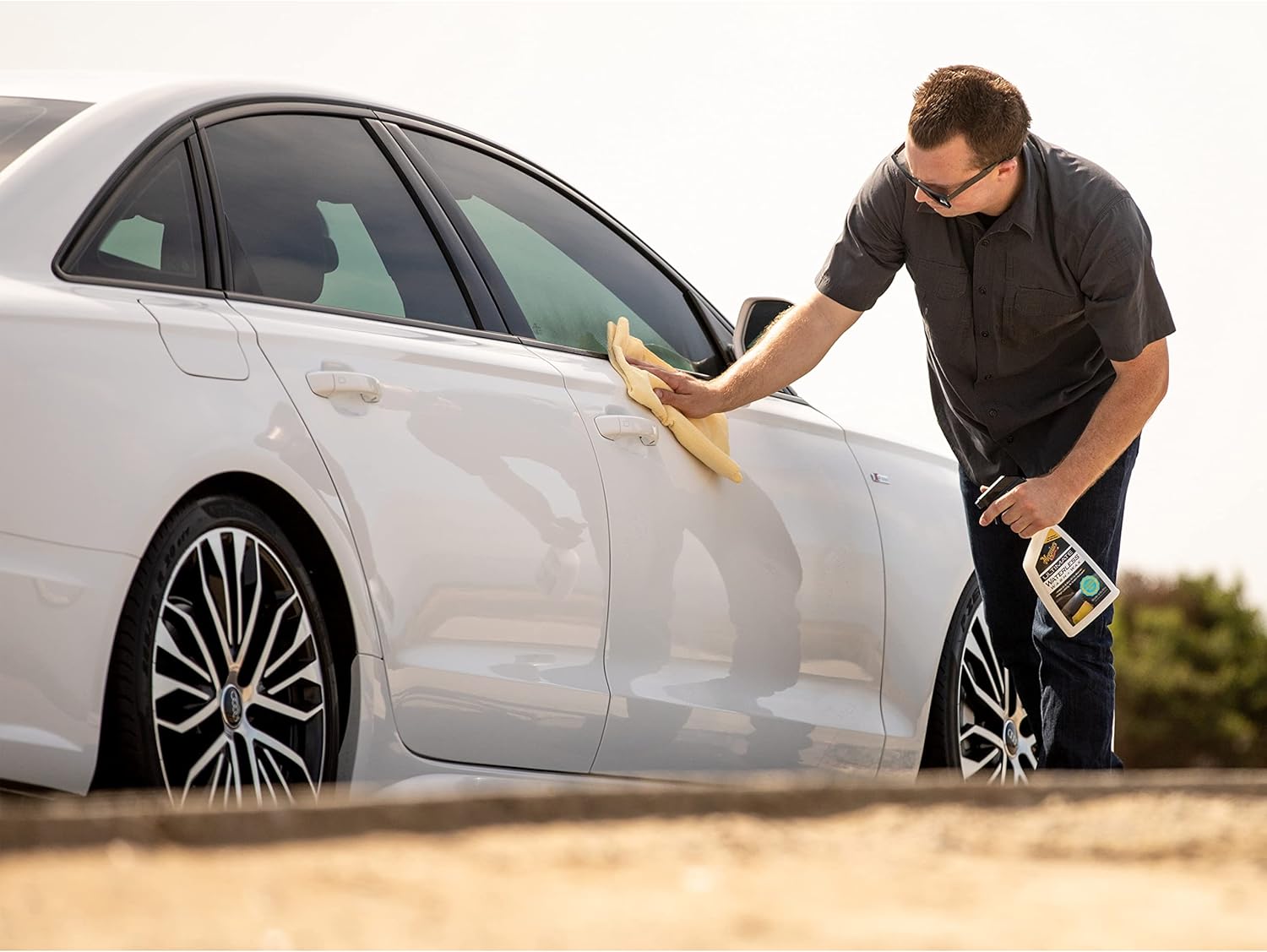 Meguiars Car Wash G3626 Ultimate Waterless Wash & Wax Scratch-Free Cleaning Spray