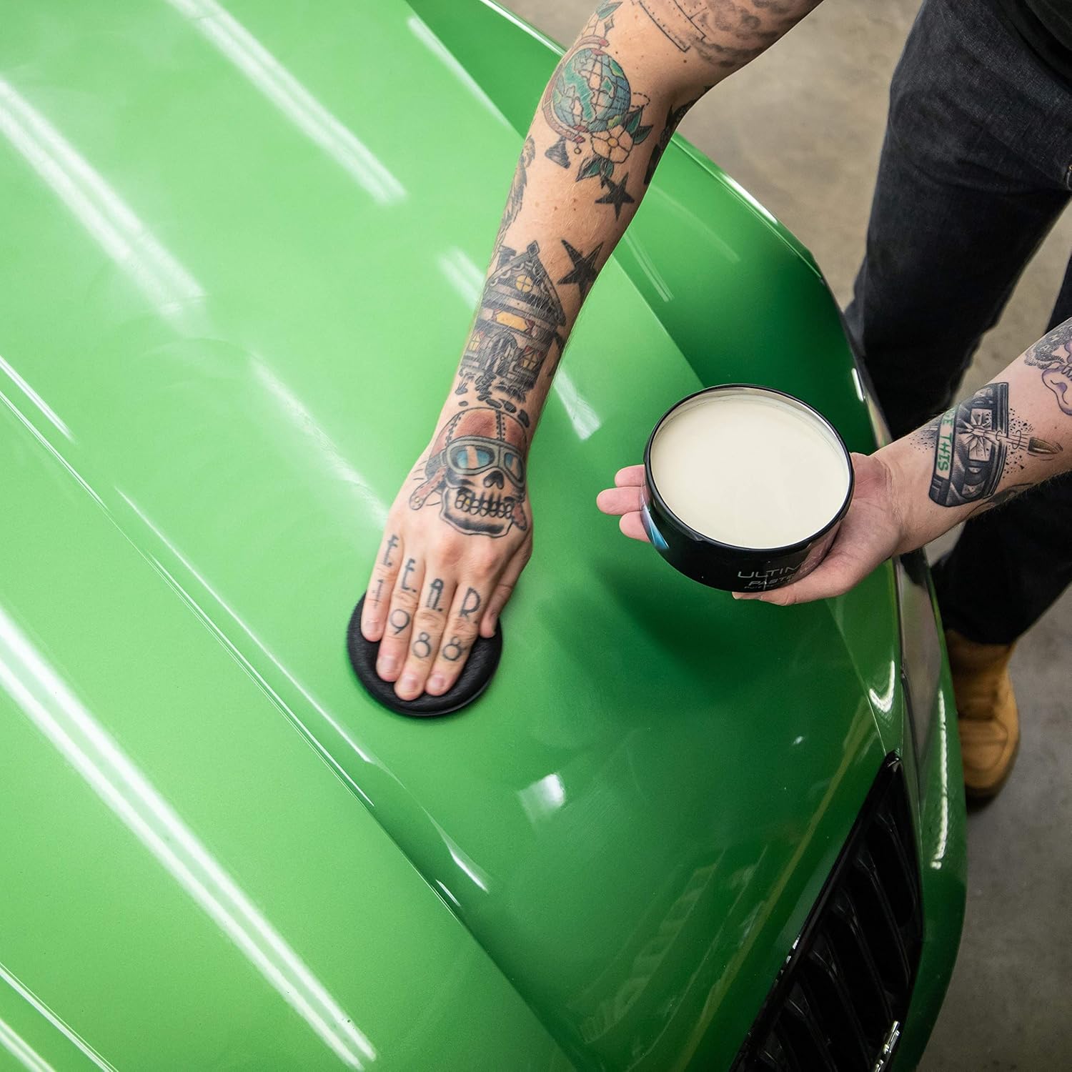 Meguiar's Ultimate Paste Wax - Premium Car Wax for a Deep - Reflective Shine Gloss with Long - Lasting Protection